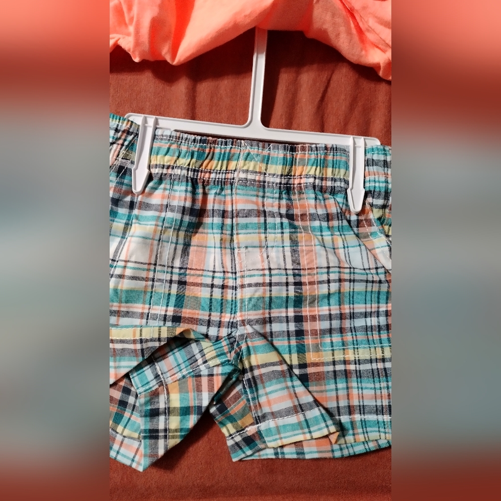 Short set - Picture 3 of 3